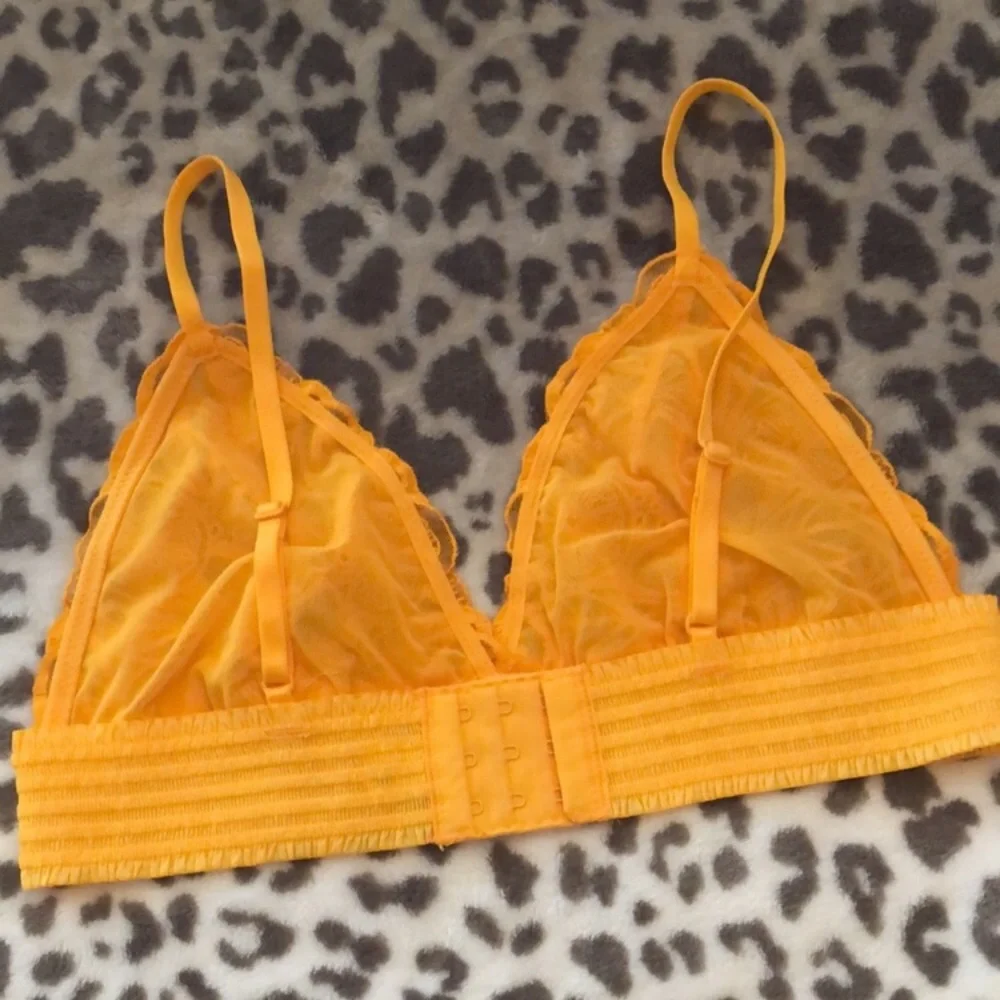 Aerie Lace Triangle Bra - Picture 8 of 13